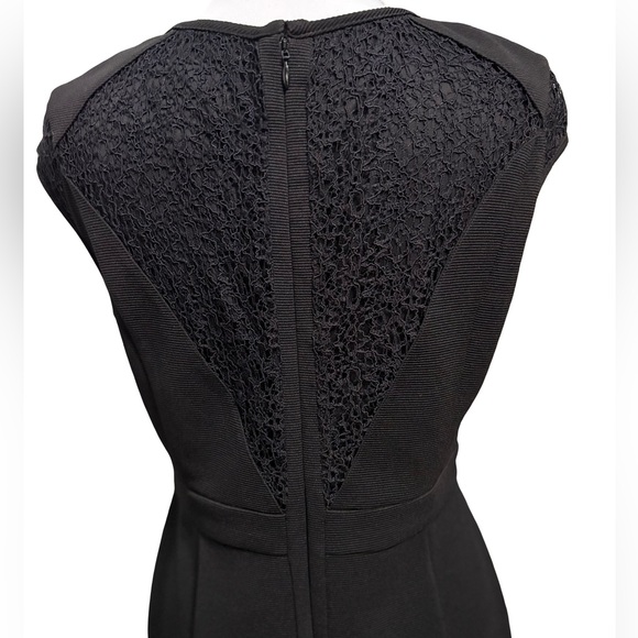 Adrianna Papell Black Cap Sleeve Jewel Neck Party Dress - Picture 6 of 9